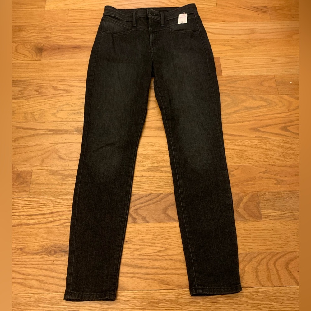 NEW Guess Skinny Jeans